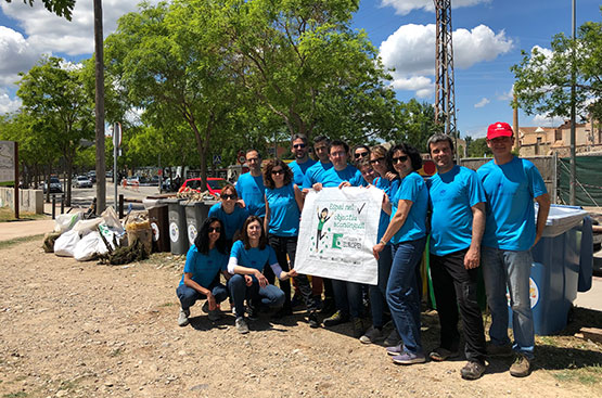 Ir a la noticia Ens sumem a una nova edició del Clean-Up Day, que enguany recull prop d’una tona de residus del riu Anoia